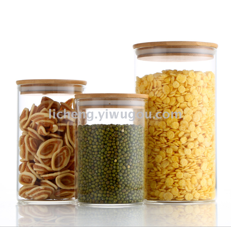 علب مغلقة مغلفة بالسكر البلاستيكي وعلب أغذية طازجة Specification image