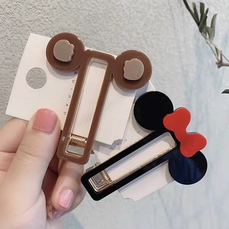 Cartoon acrylic hair clips are best-selling items on Instagram. Cute and girlish bangs hair clips and side hair clips are selling well at street stalls Application Scenario