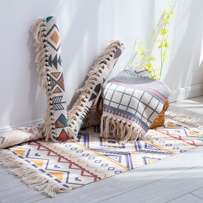 Cross-border ethnic style cotton and linen floor MATS, retro plain tapestries, handcrafted carpets, study and bedroom sofa cushions, one-piece consignment details Picture