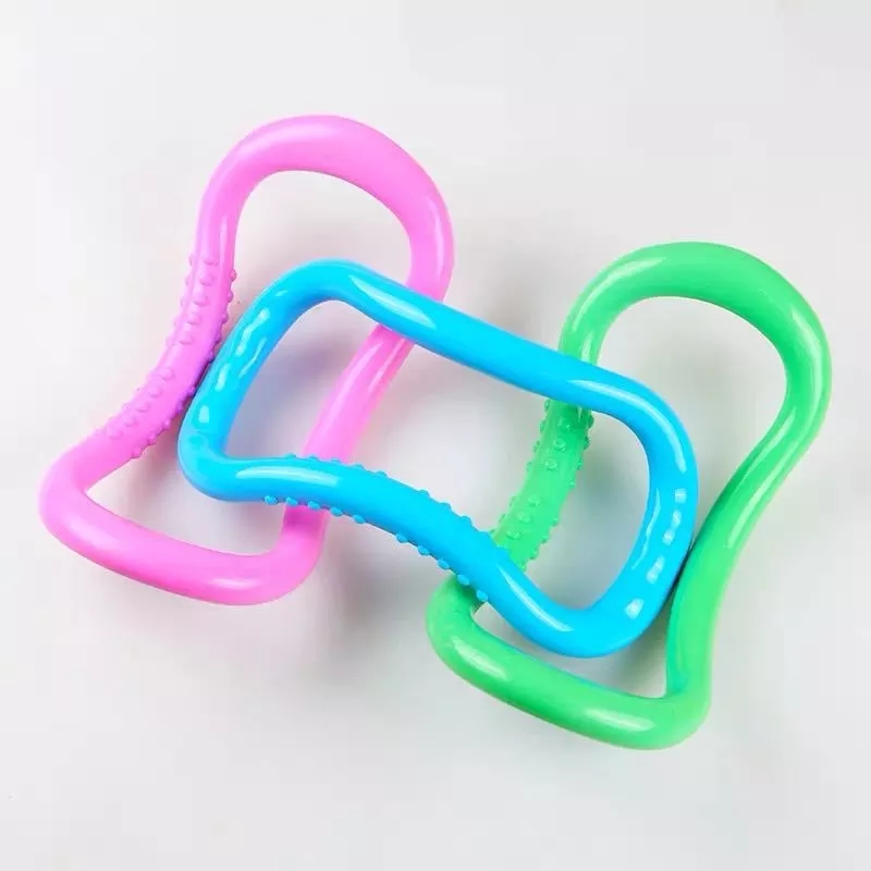Best-selling massage yoga ring, home shoulder straightening yoga ring, fascia stretching massage device, back beauty fitness equipment, pulling force Item Picture