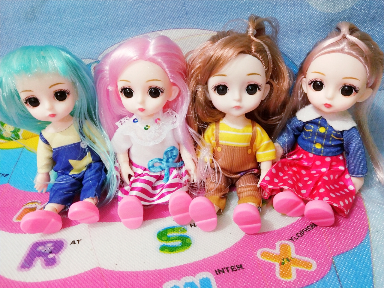 Six-inch solid dolls with 13 joints are very cute, adorable and super beautiful. Eight mixed sets are sold directly by the manufacturer and are selling well details Picture