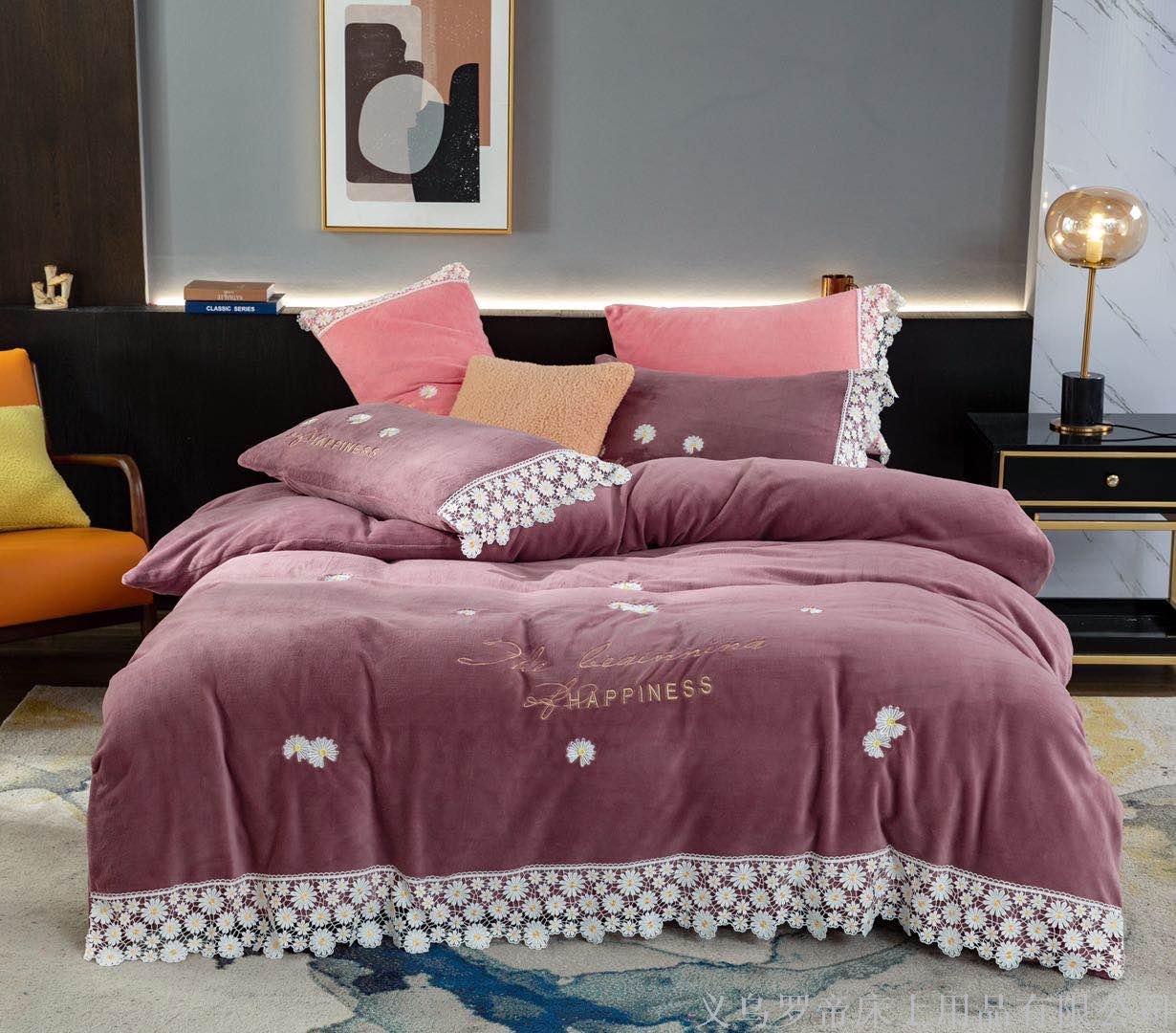 Thickened crystal velvet four-piece set for warm autumn and winter bed, double-sided coral velvet bed sheet and duvet cover, milk flannel solid color Item Picture