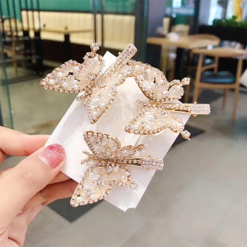 Moving butterfly hairpins, headwear, hair clips, super fairy forest style, sweet and nostalgic, shaking pearl clips, from South Korea full figure