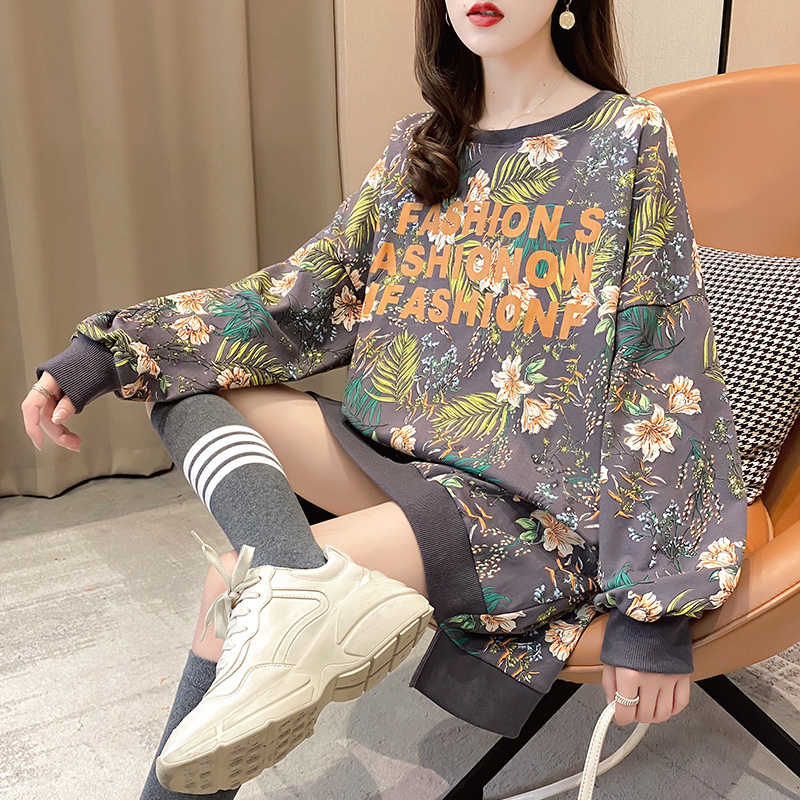 Wholesale 2020 autumn large-sized loose mid-length pullover thin T-shirt top fashionable and stylish hoodie for women details Picture