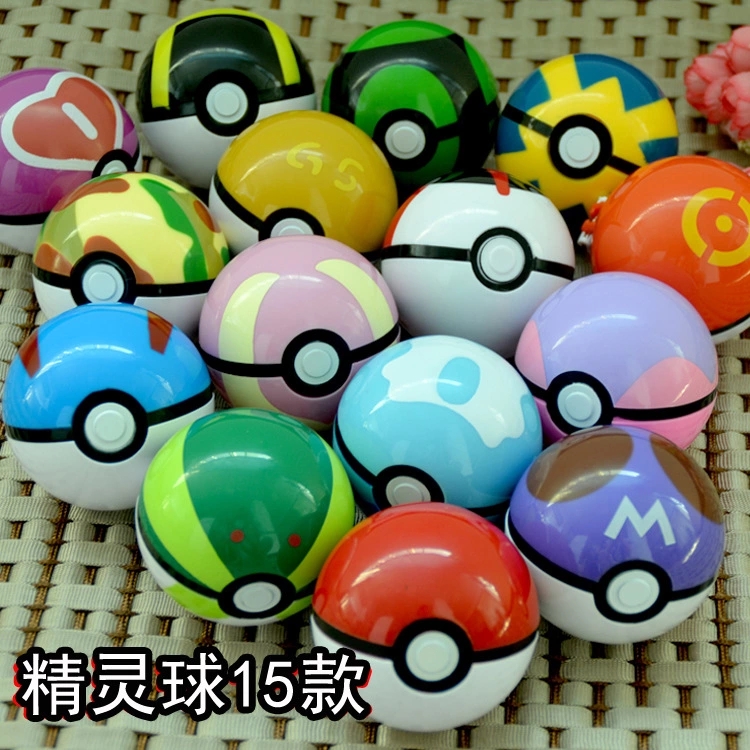 Poke Ball dolls, pocket Poke balls, children's toys, and plastic balls are selling well at street stalls full figure