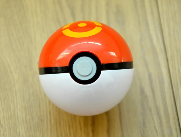 Poke Ball dolls, pocket Poke balls, children's toys, and plastic balls are selling well at street stalls details Picture