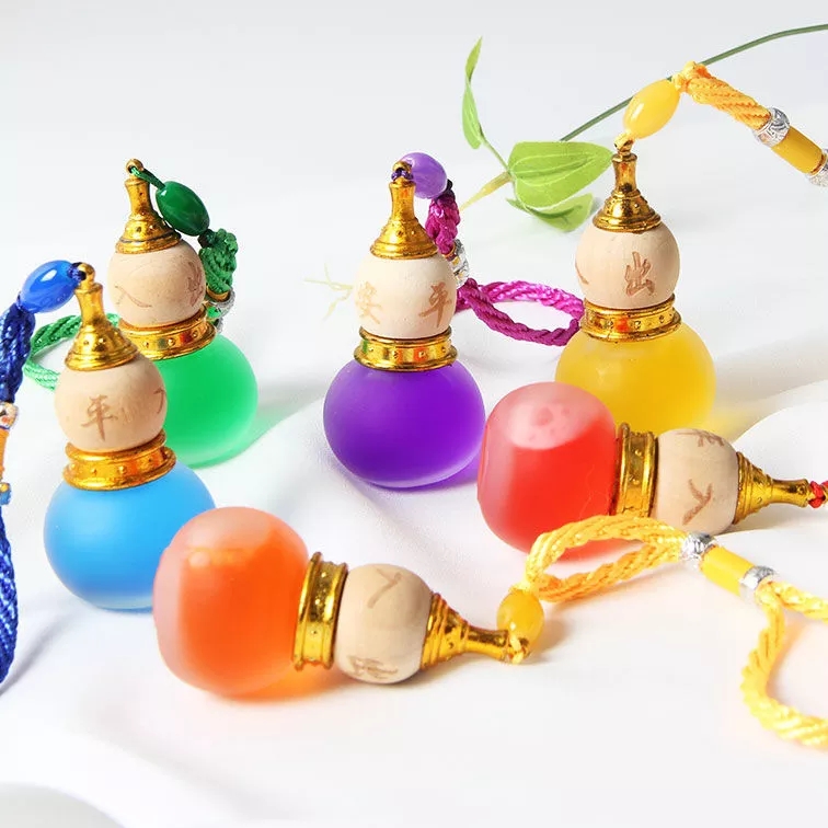 Fulu Perfume Car Creative Gourd Pendant, Car perfume gourd, Creative Interior Decoration, Aromatherapy Gourd Pendant details Picture