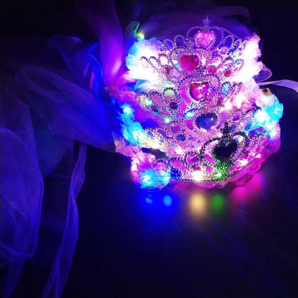 Night market LED illuminated children's crown veil, street stall headwear garlands, Korean-style children's crown hair accessories, children's accessories Item Picture