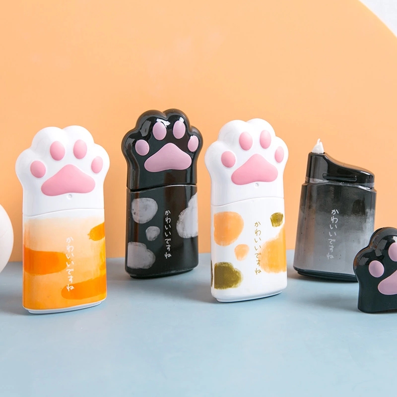 Tian Gao's new cute big cat paw correction tape, graffiti correction tape, and cat color spot correction tape are sold in bulk from the manufacturer Application Scenario
