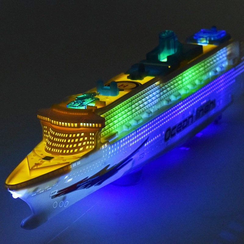 Wholesale of electric lights, music, omnidirectional traveling, large Haohua cruise ship models, speedboats, children's electric toys full figure