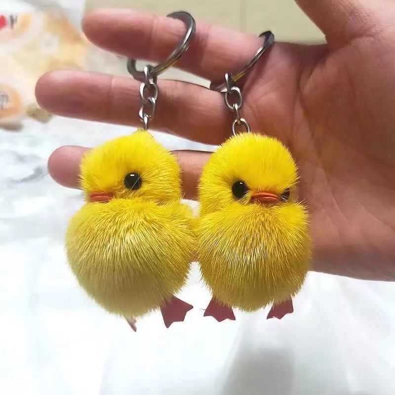 New duckling pendants, cute mink and yellow duck mini pendants, keychains, fur pendants, bestsellers at street stalls full figure