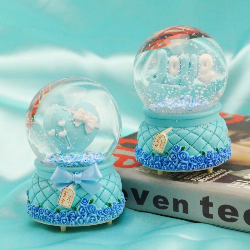 Creative, shining, heart-shaped love crystal balls, snowflake glass balls, resin craft ornaments are selling well as 520 festival gifts Specification drawing