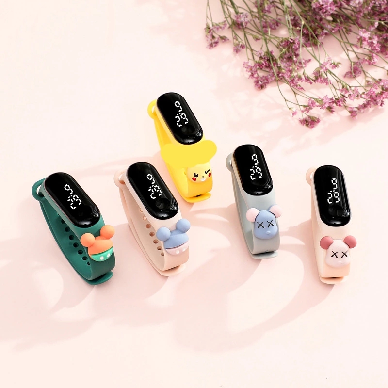 50-meter swimming waterproof cartoon children's electronic watch, LED for boys and girls, Korean version simple sports bracelet for primary and secondary school students full figure