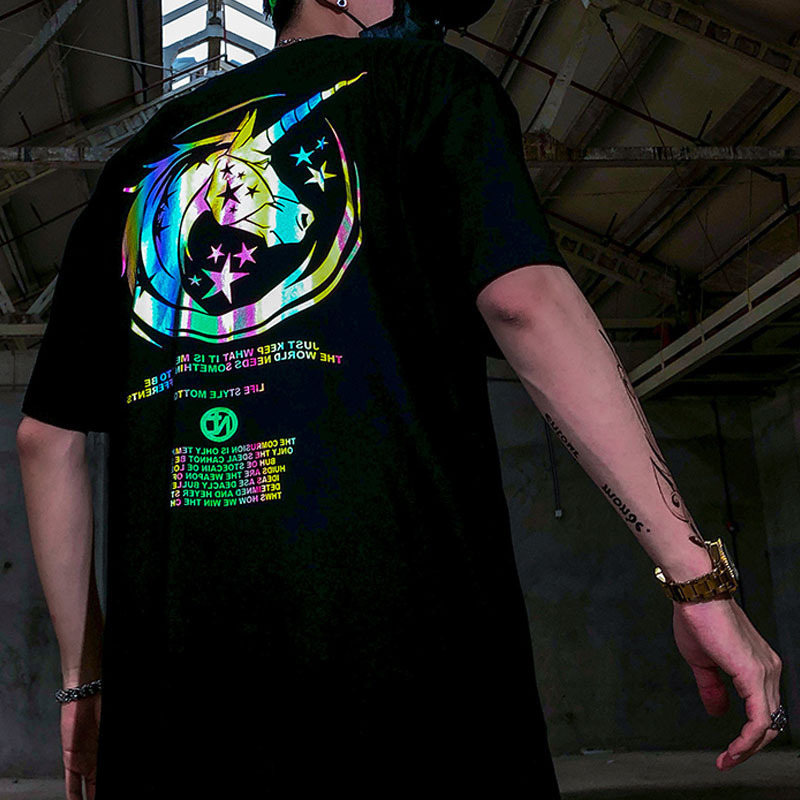Street hiphop short-sleeved T-shirt for men, with reflective printing, fat and plus-size, a trendy base layer for both men and women Application Scenario