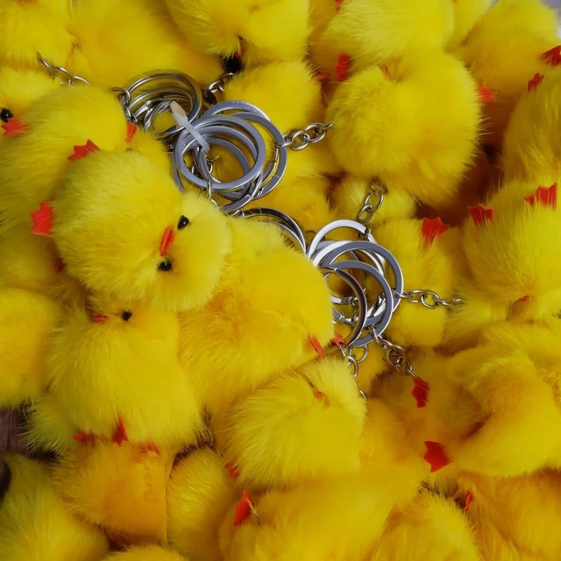 New duckling pendants, cute mink and yellow duck mini pendants, keychains, fur pendants, bestsellers at street stalls Item Picture