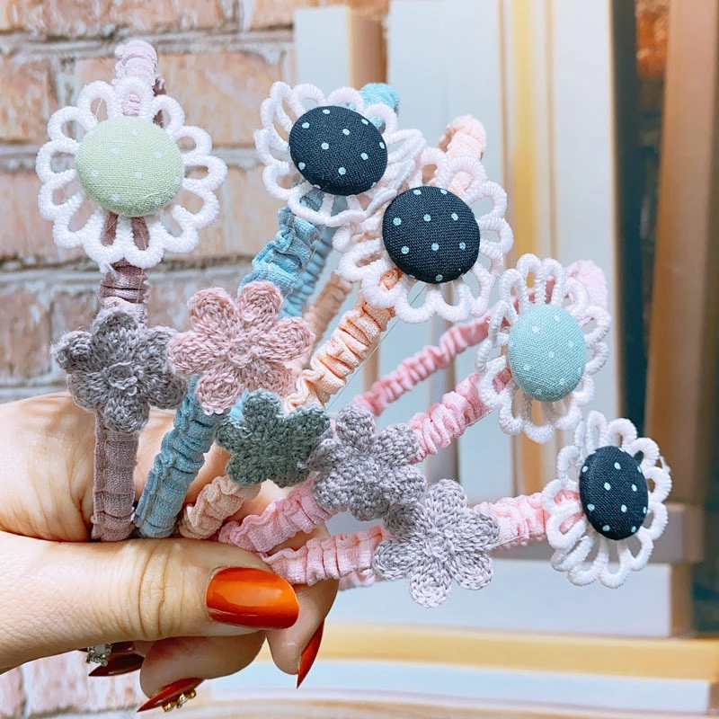 New hair accessories from Dongdaemun, South Korea, featuring a variety of children's lace cartoon hair bands and cute headbands for little girls Specification drawing