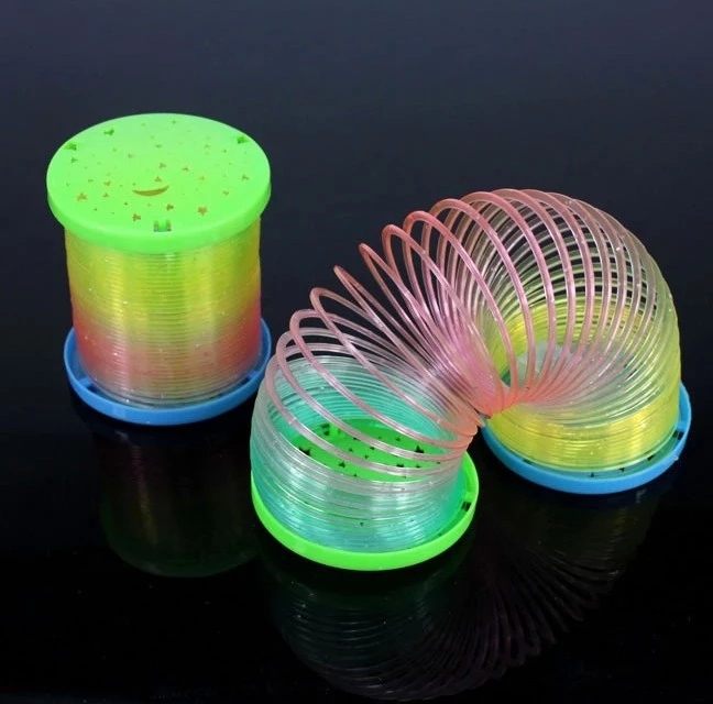 Mixed-color glowing magic rainbow circle, ever-changing rainbow circle, a rainbow circle that can glow, a children's creative toy details Picture