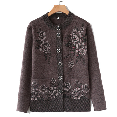 Middle-aged and elderly women's cardigans, long-sleeved sweaters, women's thickened woolen coats, autumn and winter clothes for mothers, knitted outerwear for grandmothers Item Picture
