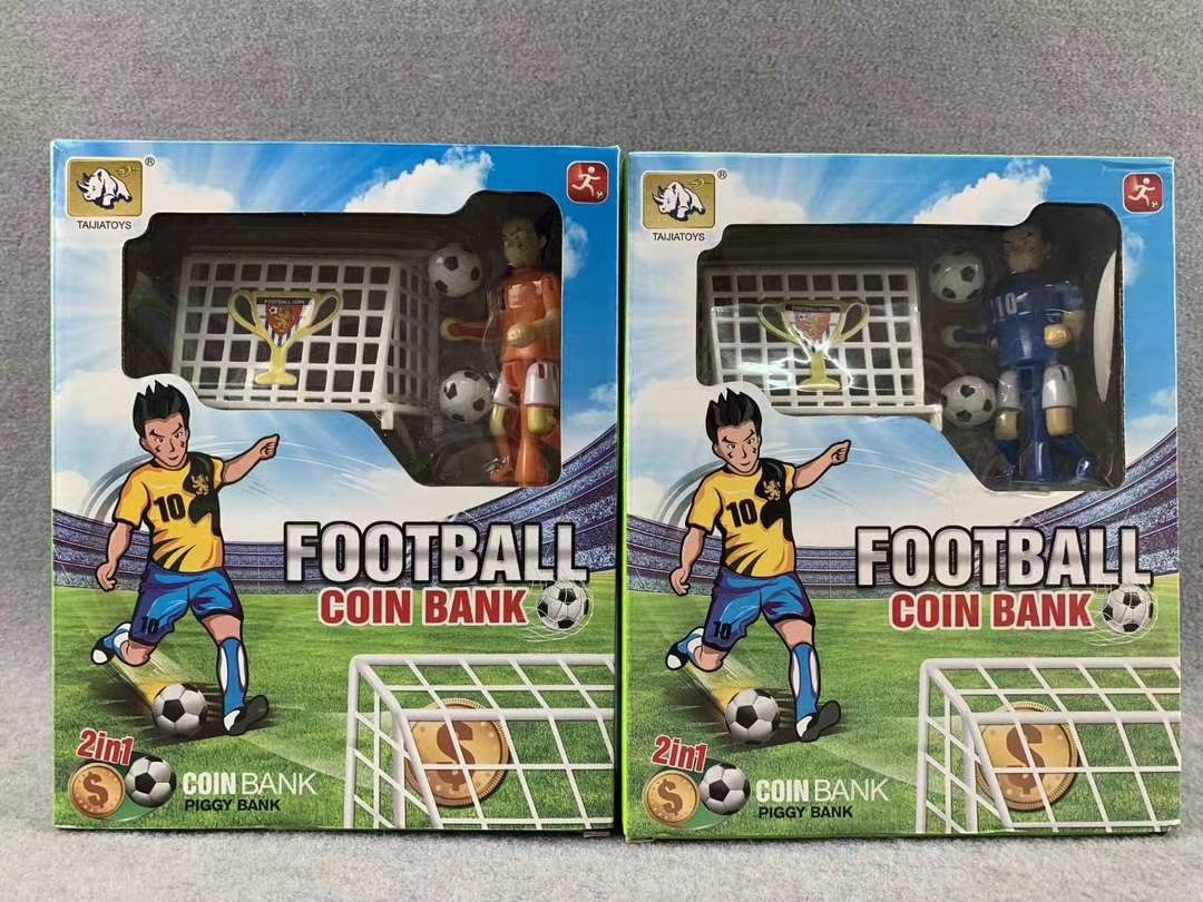 The electric football field with lights and music, made of eco-friendly ABS material, has a beautiful color and fine workmanship. The window box is selling well at street stalls full figure