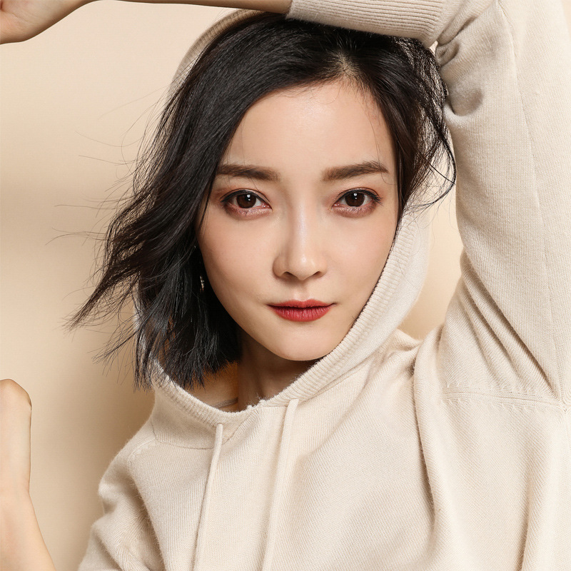 Off-season clearance: Hooded sweater, women's casual fashion hoodie, long-sleeved short loose sweatshirt, pullover, knitted sweater, jacket details Picture