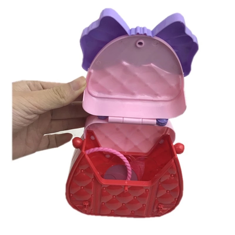 Children's fashionable princess bags, hand-held cosmetic accessory boxes, girls playing house, birthday gifts, toys, physical store supply Application Scenario