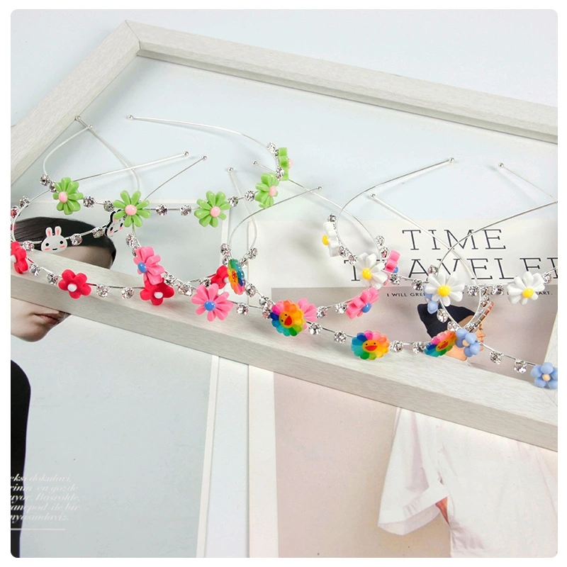 Korean-style cute cartoon hair bands, children's small flower fruit headbands, ladies' styled hair accessories, versatile small accessories wholesale h Application Scenario