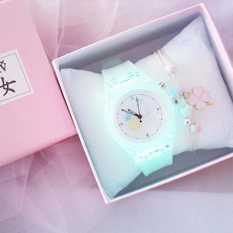 Female student's ins Harajuku style, fresh and versatile, cute girl's luminous waterproof silicone sports electronic watch Application Scenario