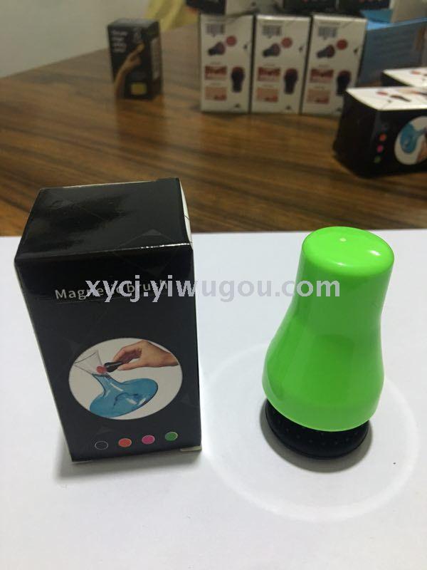 Magnetic cleaning brush Application Scenario
