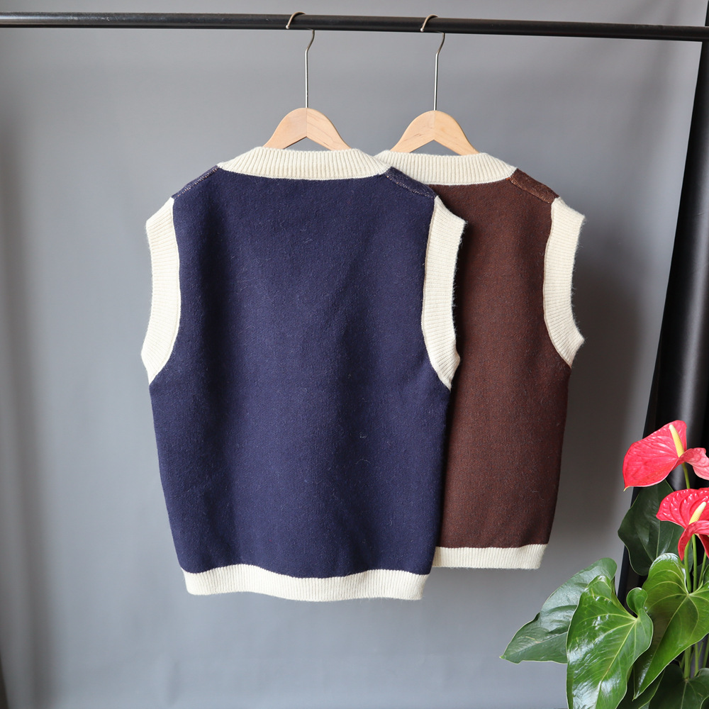 2020 Autumn/Winter new Korean-style loose and versatile knitted vest, schoolgirl style jacquard sweater pullover, sleeveless outerwear Item Picture