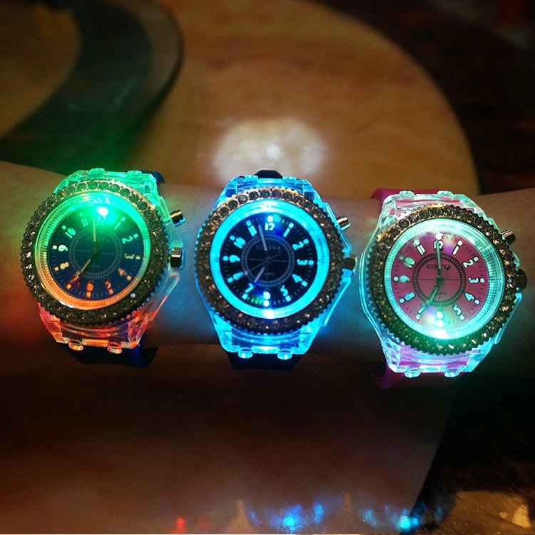 Wholesale of cross-border luminous LED electronic watches, new luminous watches for middle school students' fashion watches Specification drawing