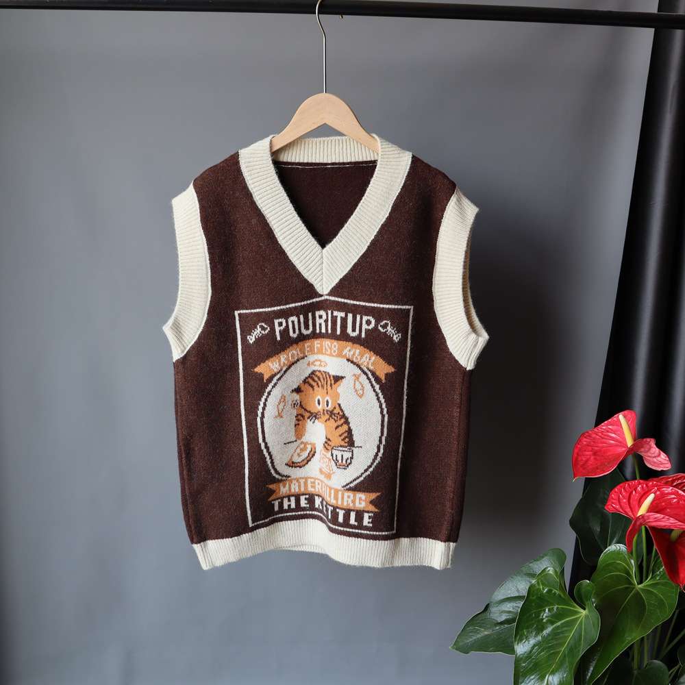 2020 Autumn/Winter new Korean-style loose and versatile knitted vest, schoolgirl style jacquard sweater pullover, sleeveless outerwear details Picture