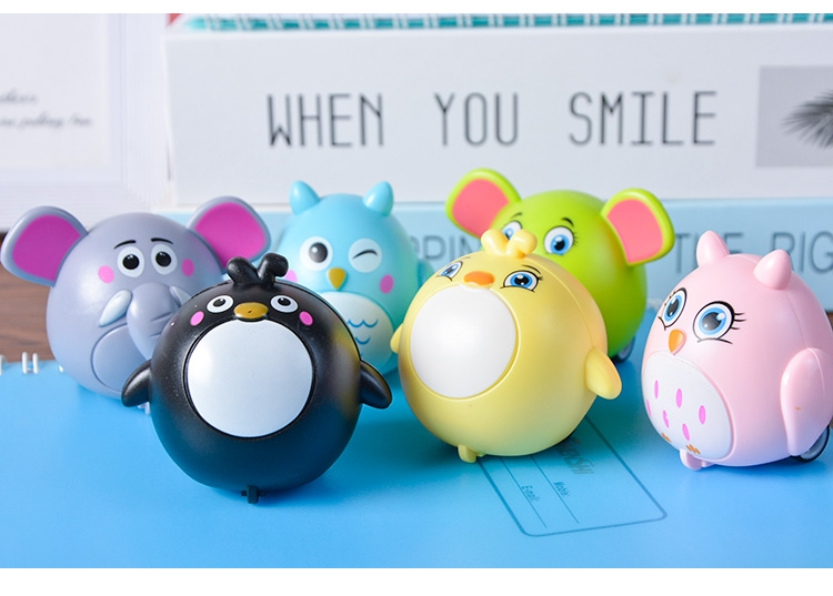 Cartoon creative rebound car toy cars are selling well at street stalls. Children's durable rebound animal baby educational toy cars details Picture