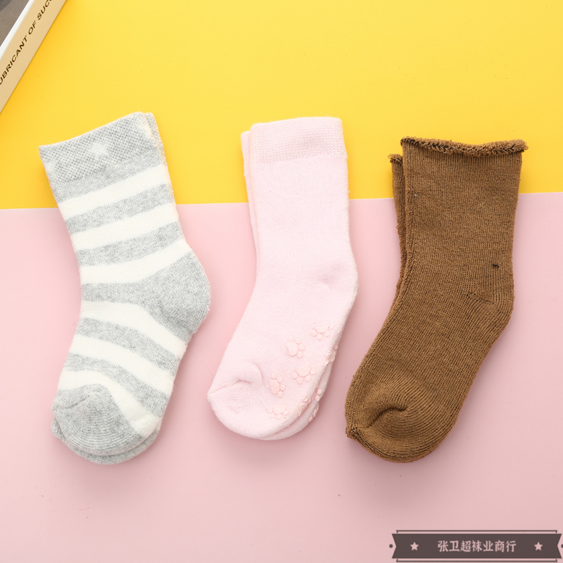 Fashionable multi-color high-quality cotton sports cotton socks for boys, mid-calf socks for autumn and winter, comfortable and breathable cotton socks for teenagers Specification image