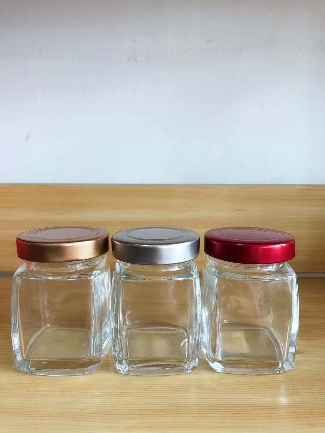 Glass bird's nest bottle health care products bottle packaging bottle