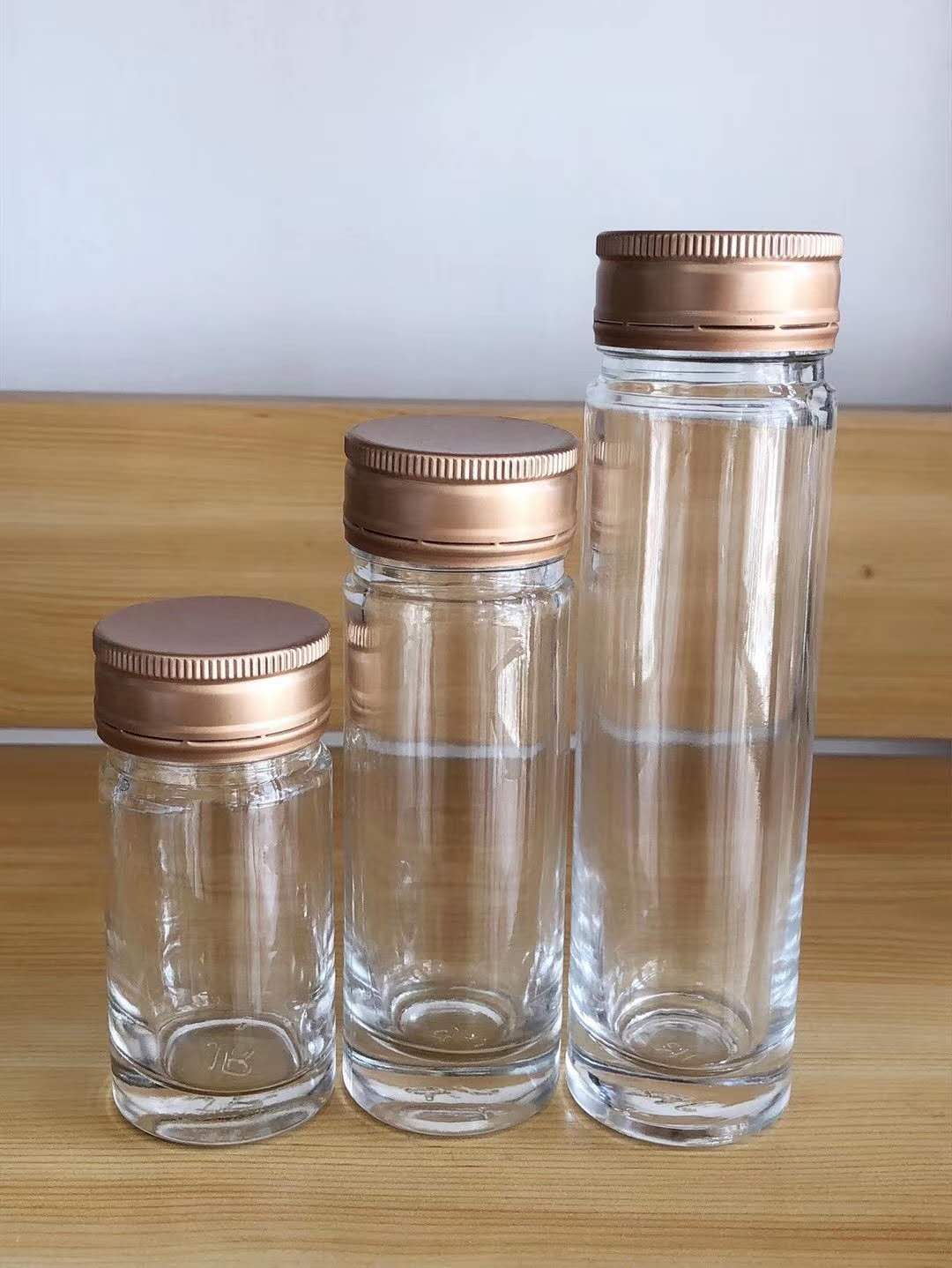 Senior glass bird's nest bottle top grade health care products bottles packaging bottles