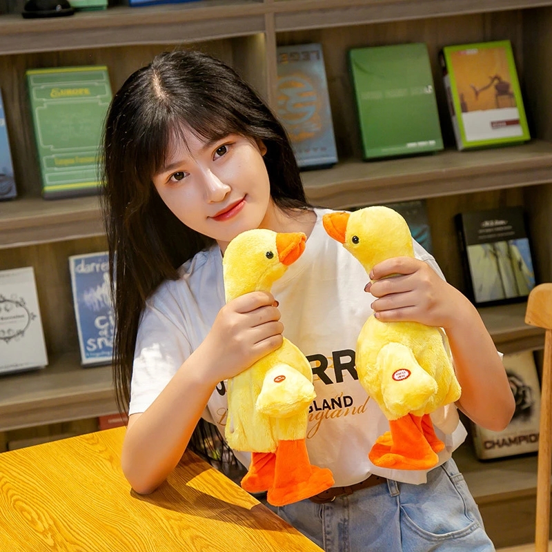 The new electric plush toy for little ducks can walk, sing, lift their necks and scream. It's a toy for little yellow ducks Application Scenario