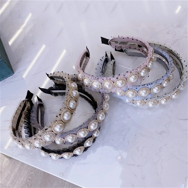 Dongdaemun Hair accessories from South Korea, with a fairy-like charm, a large pearl hair band with mesh and a women's polka dot pleated fine edge headband Item Picture