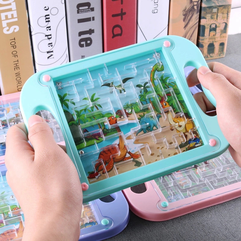 Palm-sized ball maze toy, children's concentration and balance training, kindergarten intelligence sharing small gift full figure