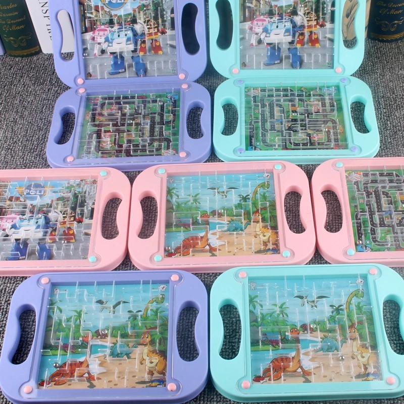 Palm-sized ball maze toy, children's concentration and balance training, kindergarten intelligence sharing small gift details Picture