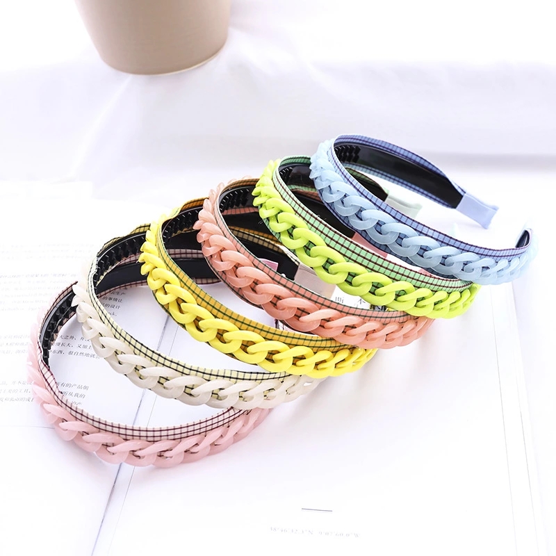 The same style of colorful acrylic chain hair bands and ins girl hair clips from Dongdaemun, South Korea, have entered the street stalls and are selling well for wholesale details Picture
