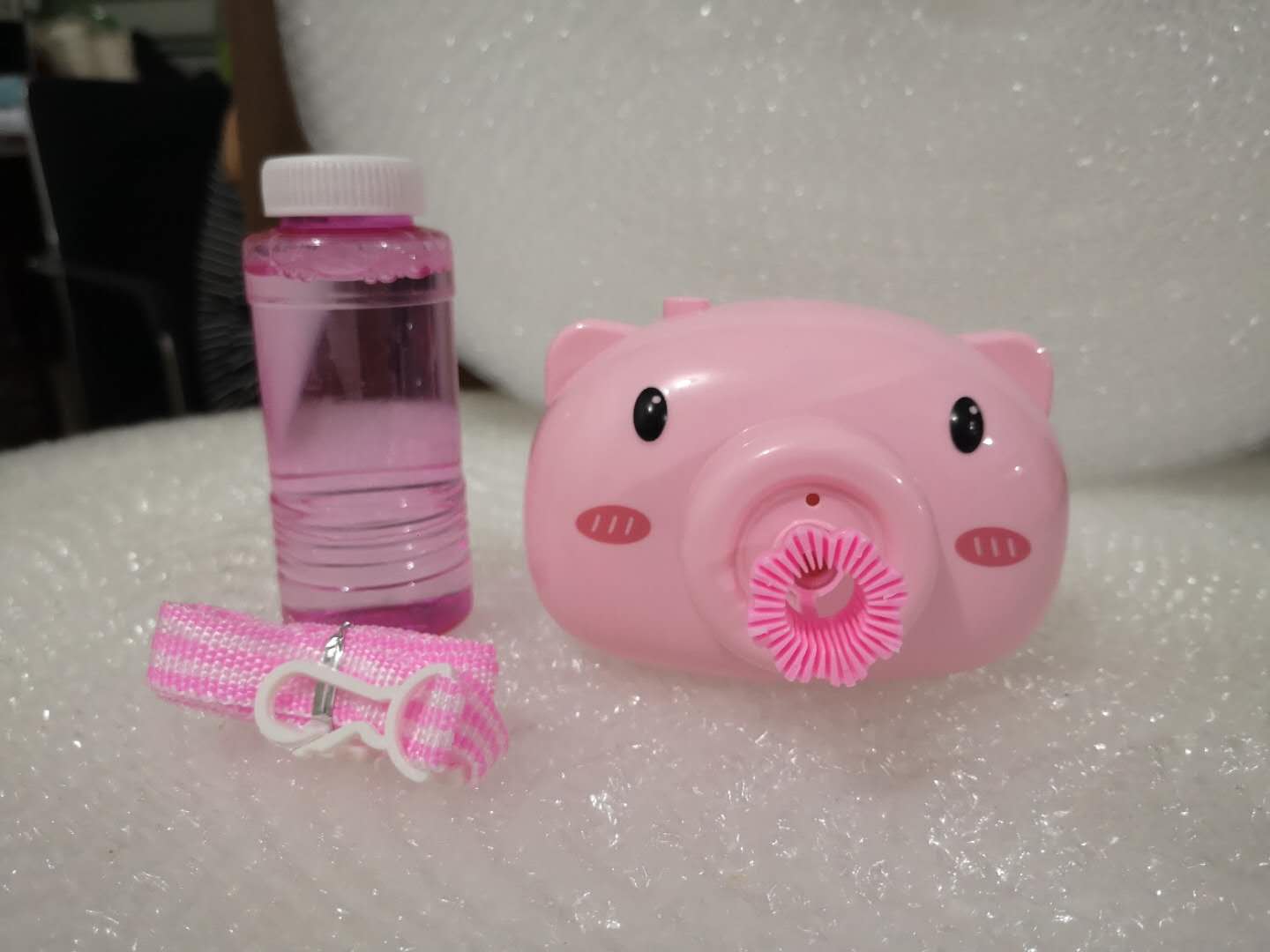 New bestseller, Douyin's same style, street stall bestseller, piggy bubble camera, light, music bubble machine, two-color mixed set full figure