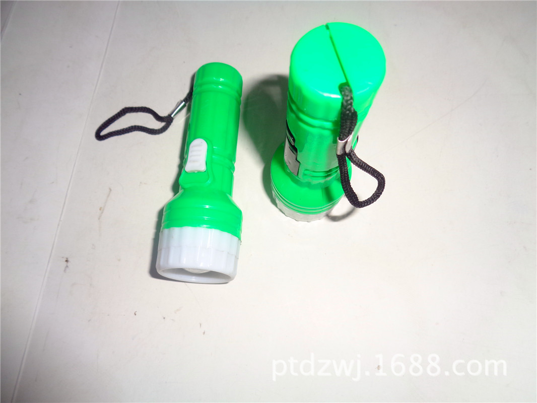 Children's toy keychain lights, free gifts, flashlights, night lights, luminous pendants, ground promotion supply, factory direct sales Item Picture