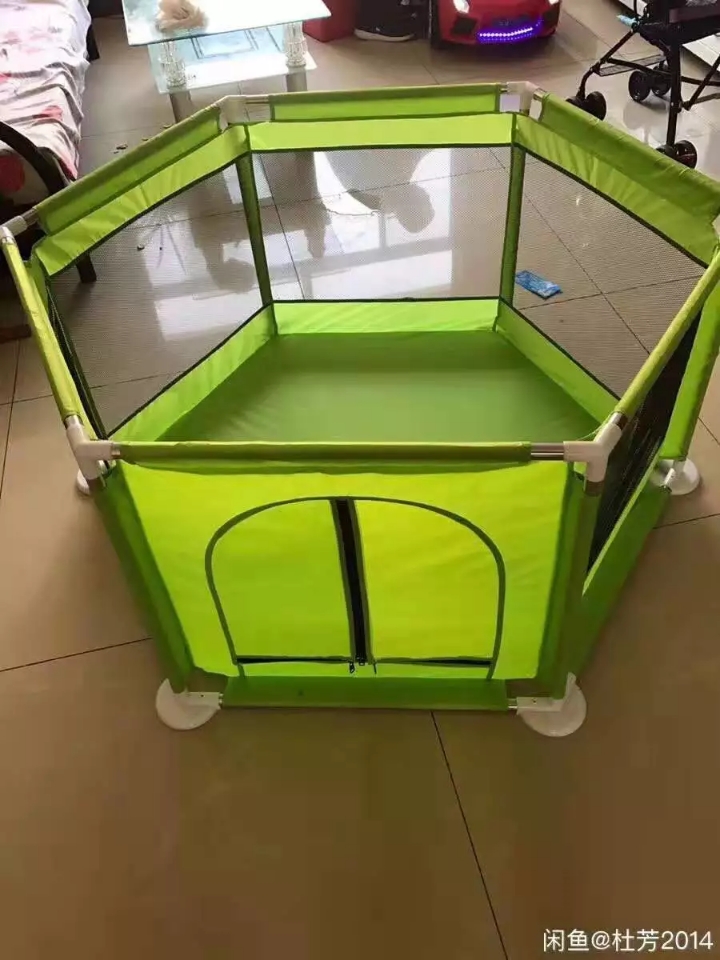 Baby and children's play fences, baby crawling MATS, learning to walk fences, indoor playgrounds, children's safety guardrails, home Application Scenario