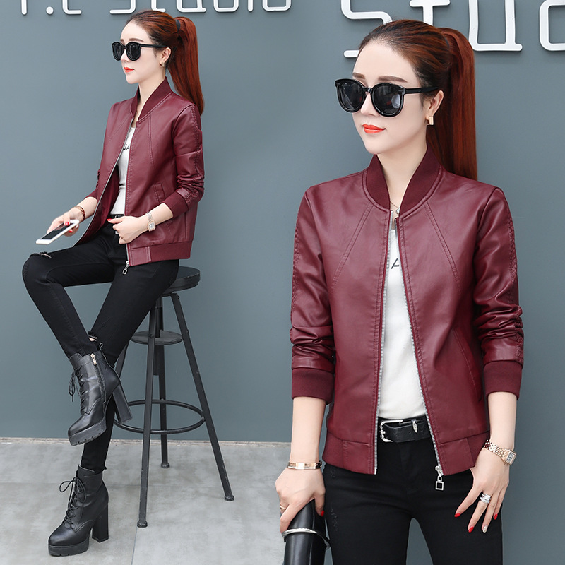 New autumn and winter leather jackets for women, short PU leather jackets with added fleece and thickening, large-sized slim-fit motorcycle suits, and casual small jackets Application Scenario