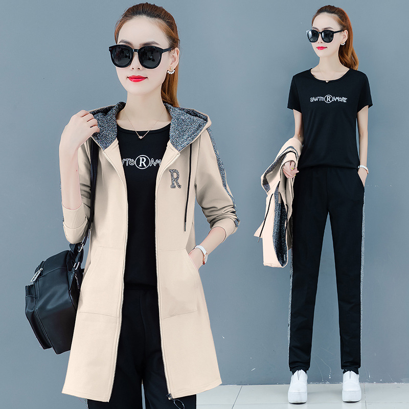 Women's Spring/Autumn 2020 new loose and fashionable sweatshirt three-piece set, large-sized long-sleeved running casual wear details Picture