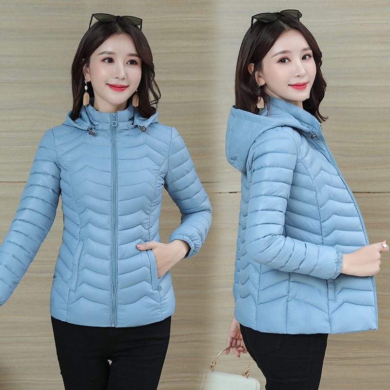 Wholesale of foreign trade inventory of miscellaneous women's cotton-padded jackets, winter coats, and large-sized women's cotton-padded jackets from street stalls