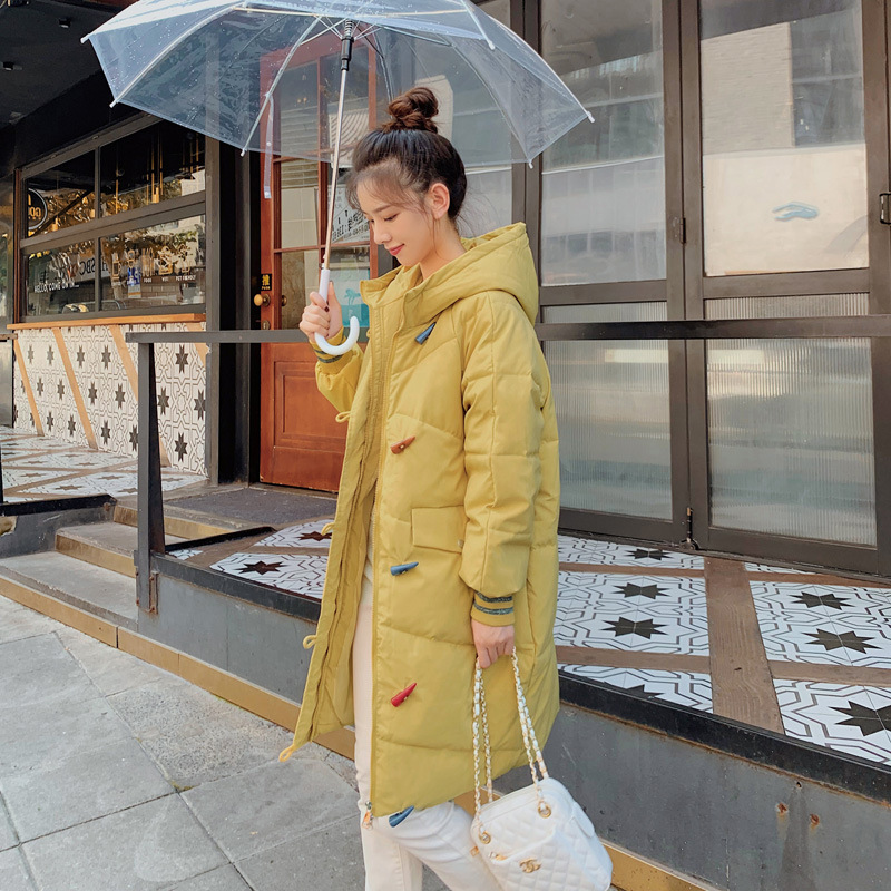 The 2020 winter new Korean style fashionable loose slimming mid-length hooded cotton-padded jacket with horn buttons for women