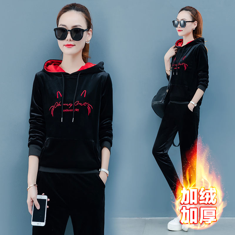 Winter sportswear set for women, a trendy and fashionable 2020 new Korean-style women's casual two-piece outfit