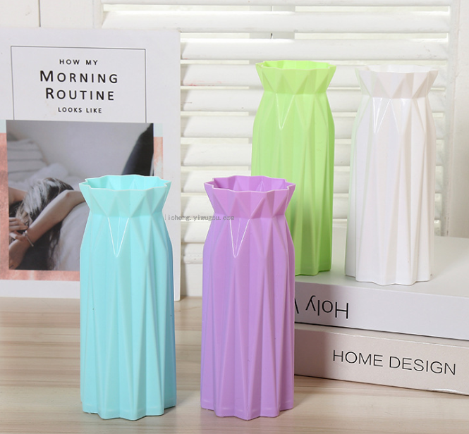 装饰花瓶实物图