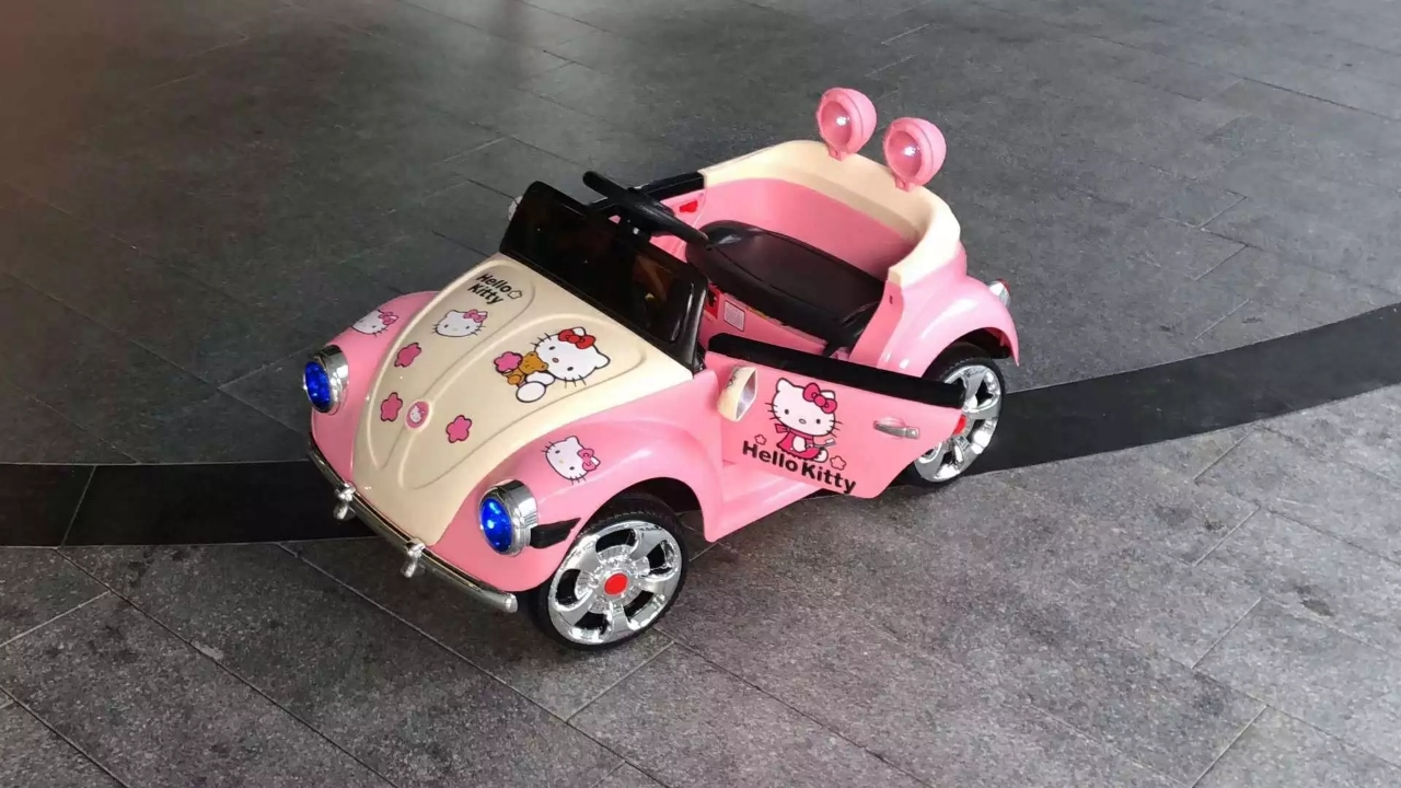 Wholesale of new children's electric vehicles, baby electric vehicles that can be operated by people and controlled, four-wheel baby toy cars Item Picture